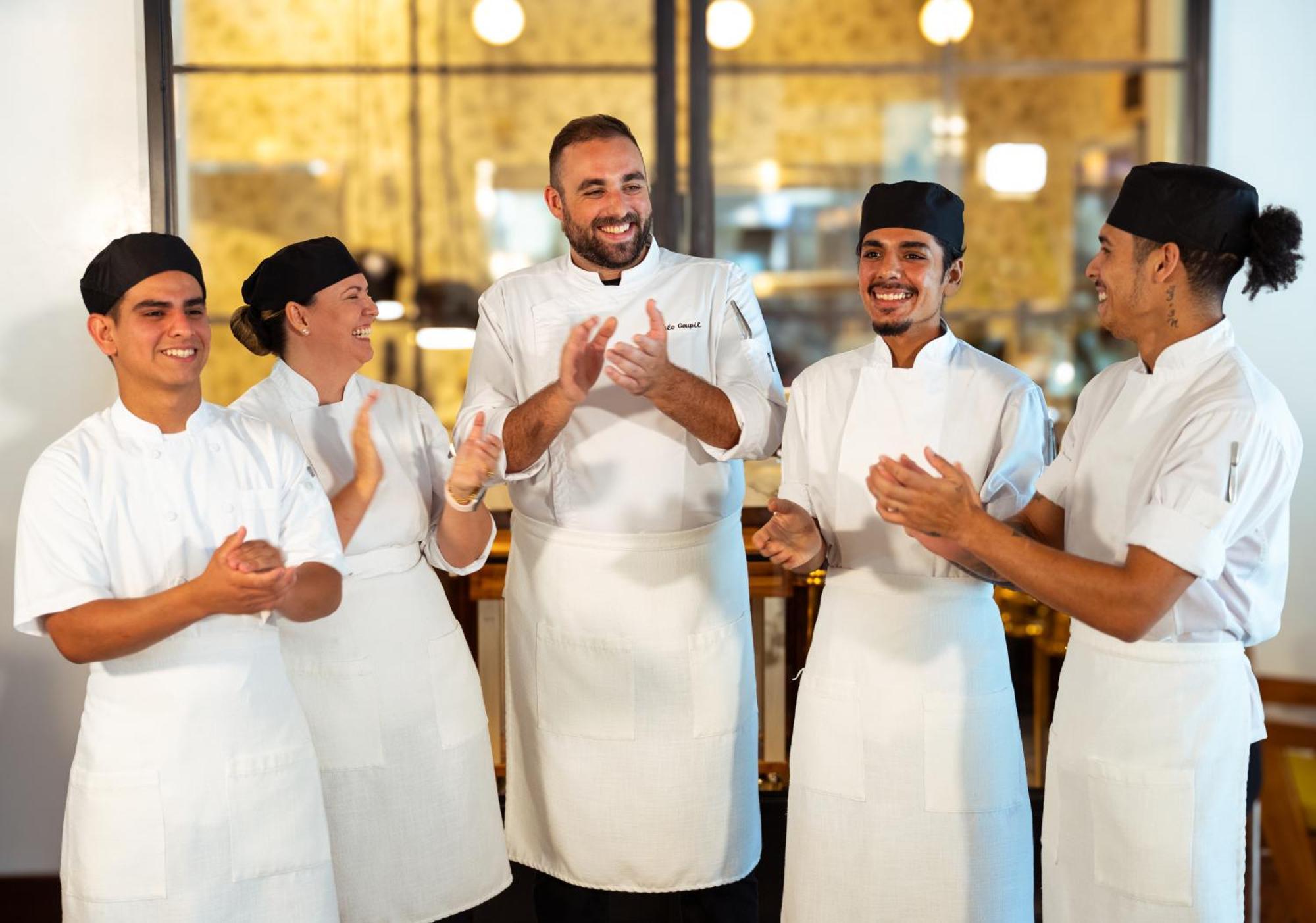 Ette Luxury Hotel & Spa Four Corners Exterior foto Chef and his team